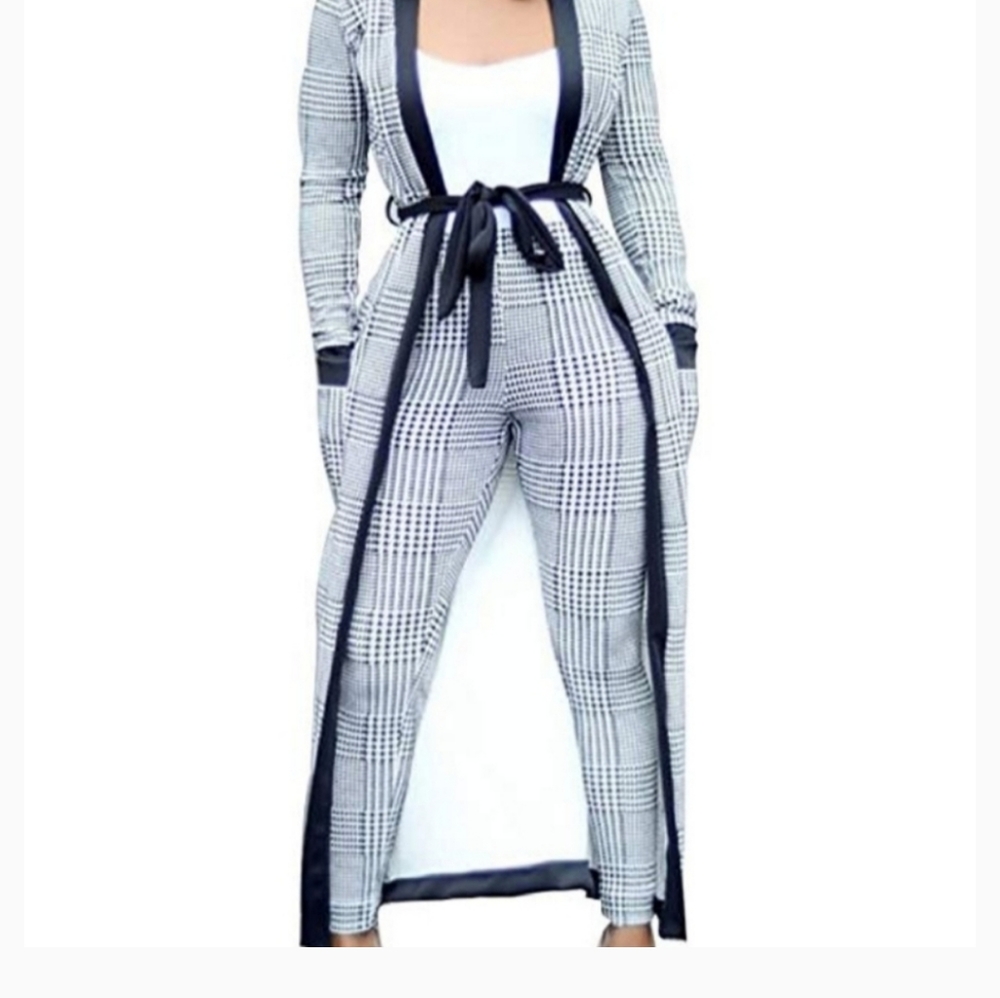Cardigan suit